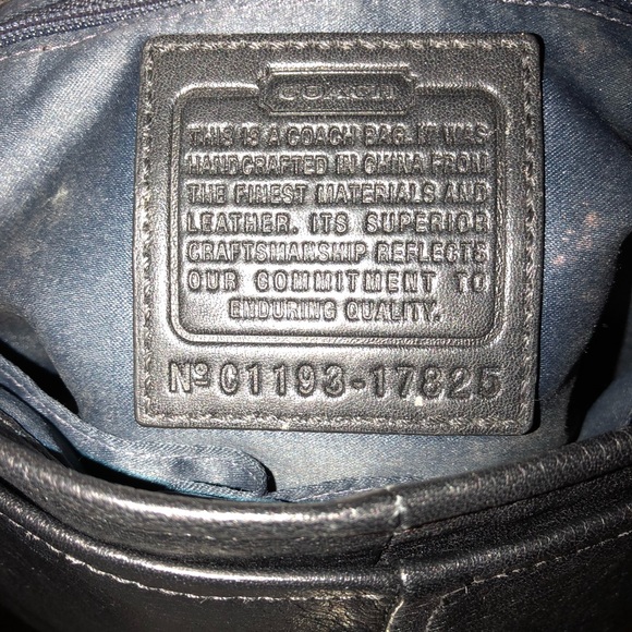 Coach leather purse with chain strap - Picture 5 of 5